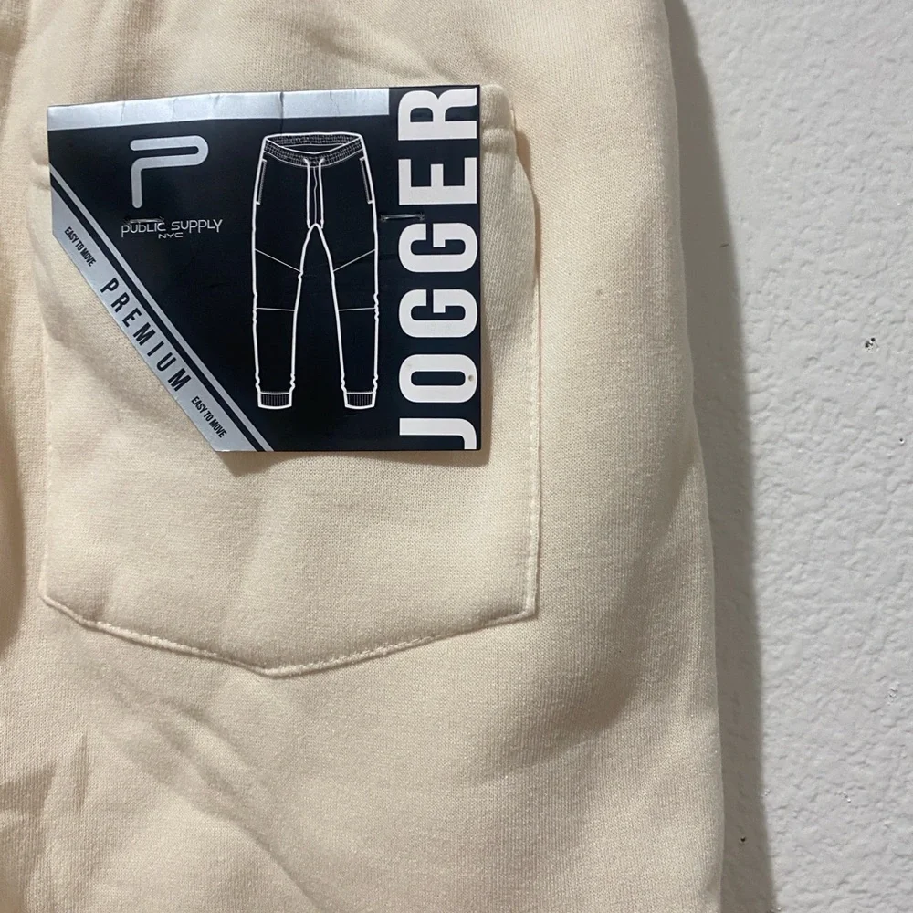 PUBLIC SUPPLY NYC Men's Cream Jogger Pants - Soft Drawstring Sweatpants. Size M